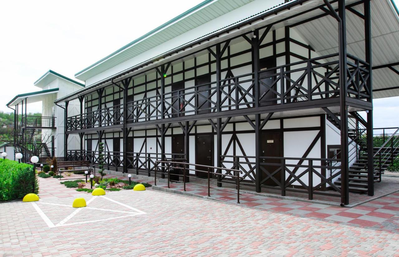 Hotel Lubenska Sloboda Olshanka Dış mekan fotoğraf